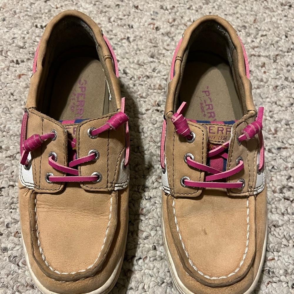 Girls sperry’s